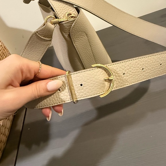 Cuyana Beige Mini Linea Bucket Bag - Picture 16 of 16